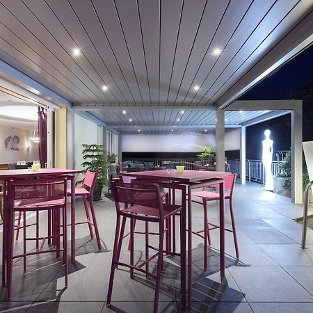 Hotel Bellevue Порентруи Екстериор снимка